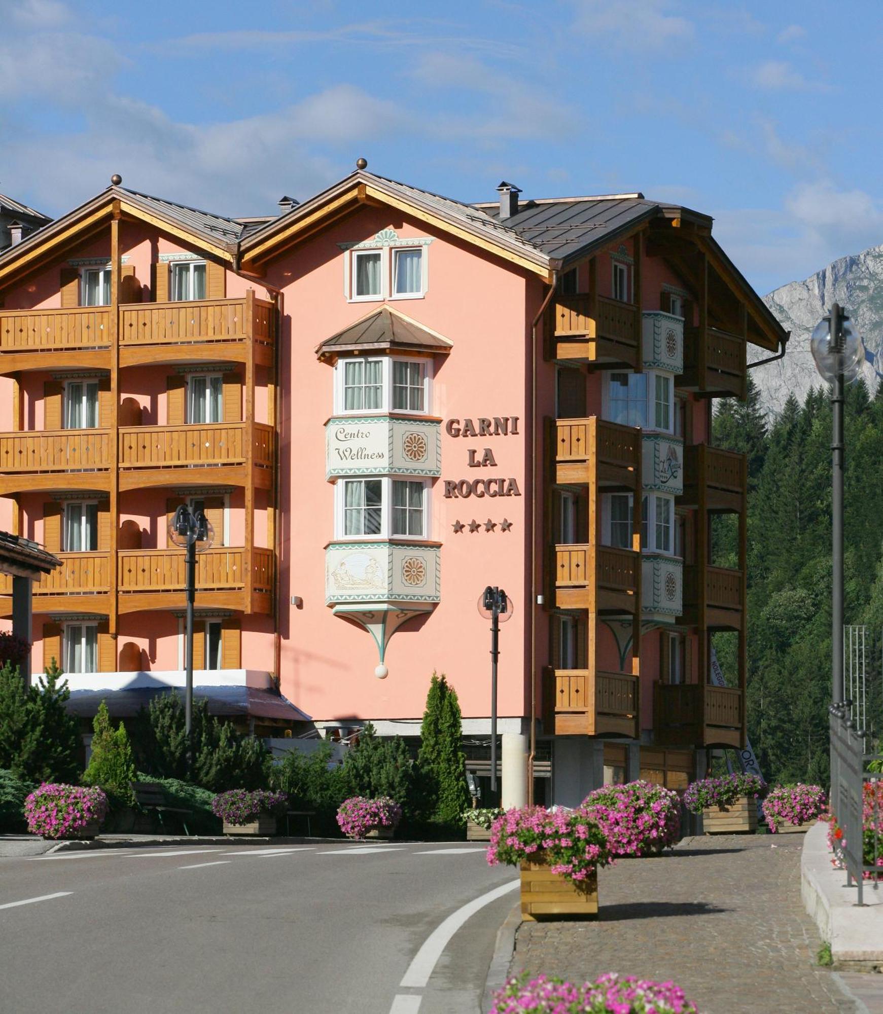 Hotel Garni La Roccia Andalo Kültér fotó